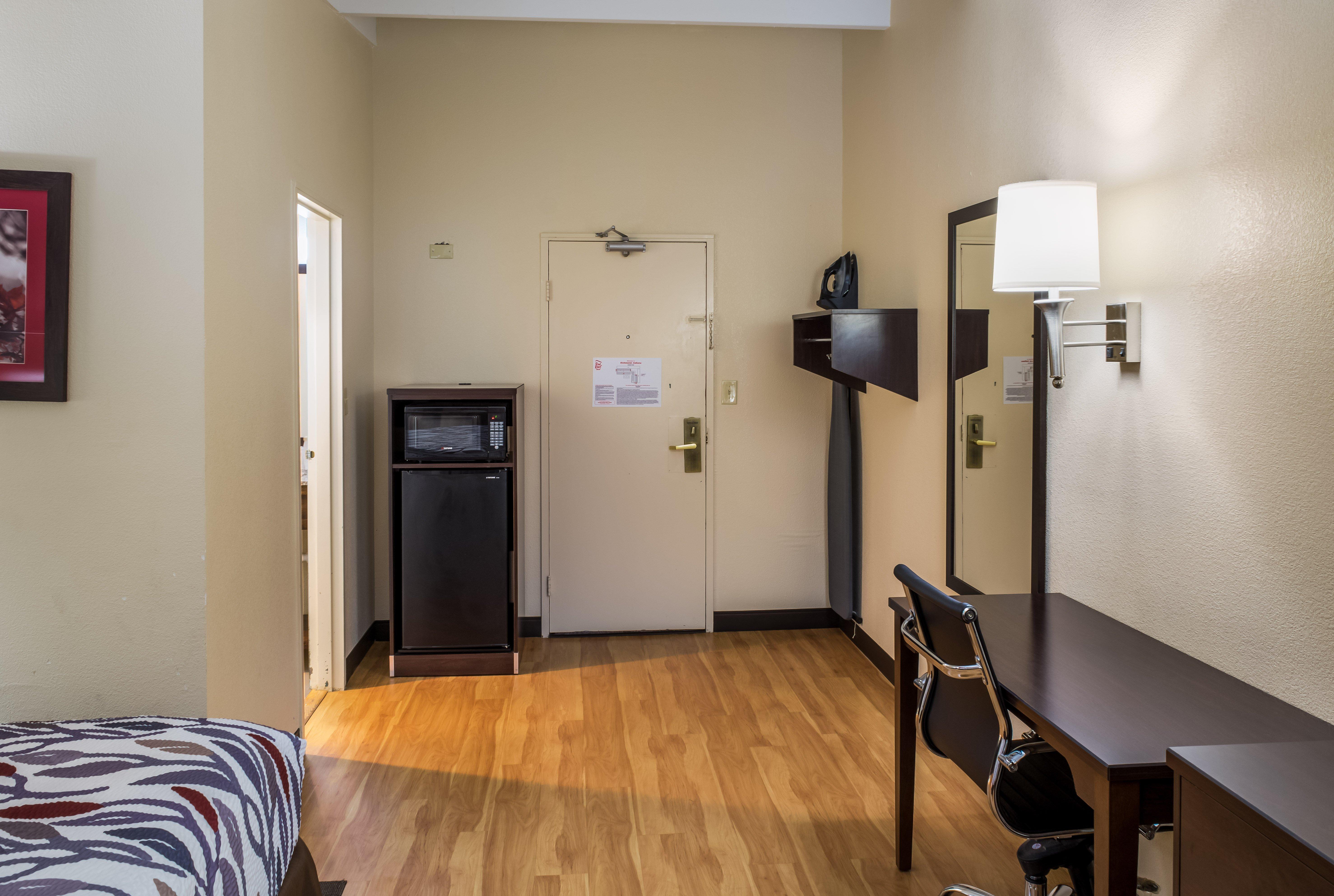 Red Roof Inn Richmond, In מראה חיצוני תמונה