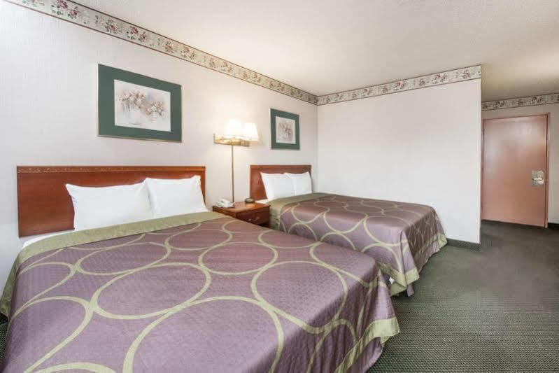 Red Roof Inn Richmond, In מראה חיצוני תמונה