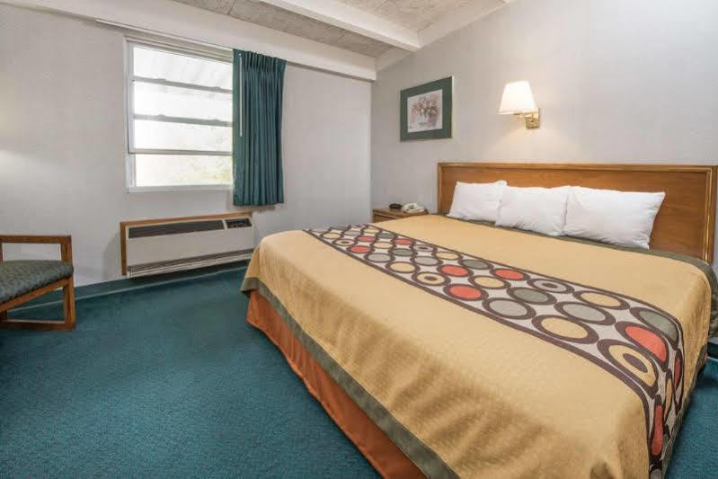 Red Roof Inn Richmond, In מראה חיצוני תמונה